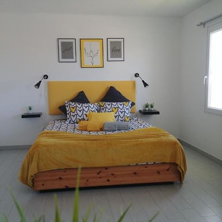 Pe N'Areia Gamboa Beach T1 เปนิช ภายนอก รูปภาพ